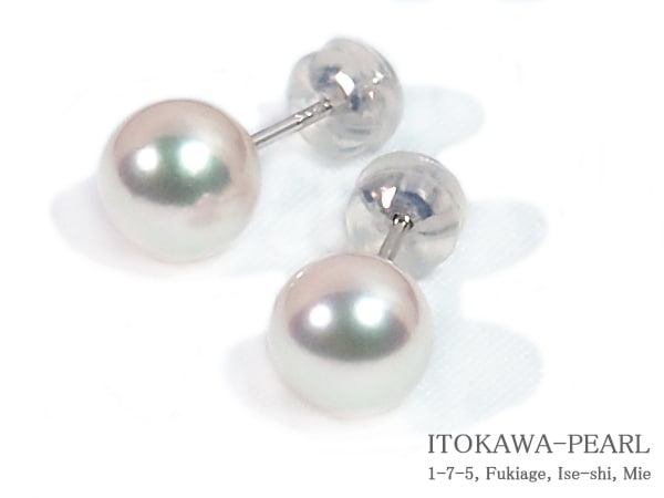 花珠真珠ピアス＜7.6mm＞スタッド・K14WG 鑑別書付 PE-7174