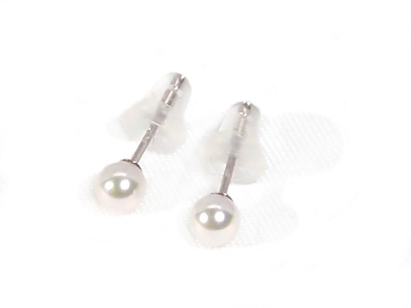 あこや真珠ピアス＜3.8mm＞スタッド・K14WG PE-7576 | 真珠ピアス,真珠