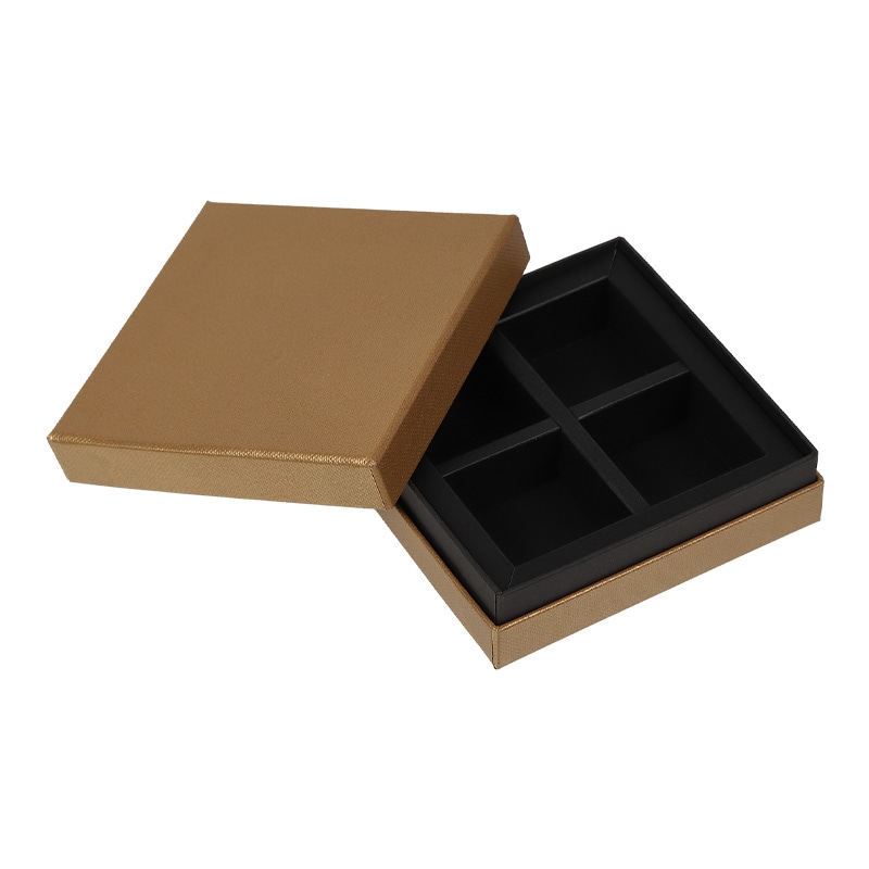 コンビBケース　メタルゴールド　4仕切（1個/5個入）