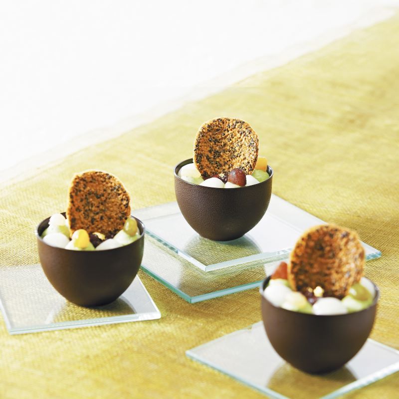 和風カップ IKサリュー PP 茶 (600個入)