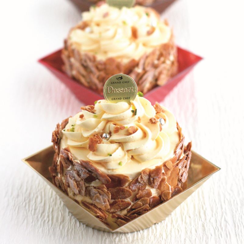 3号ケーキトレー 90φ IK-S-110 ゴールド（50枚入） | ケーキトレー