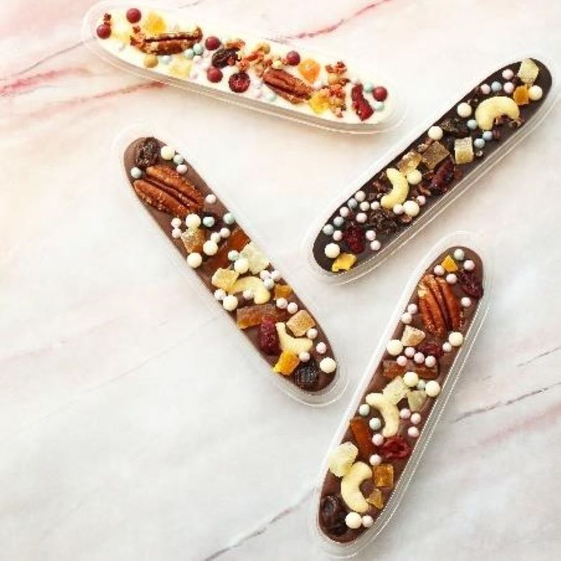 IKバトンショコラ用トレー　150×34（600枚入）