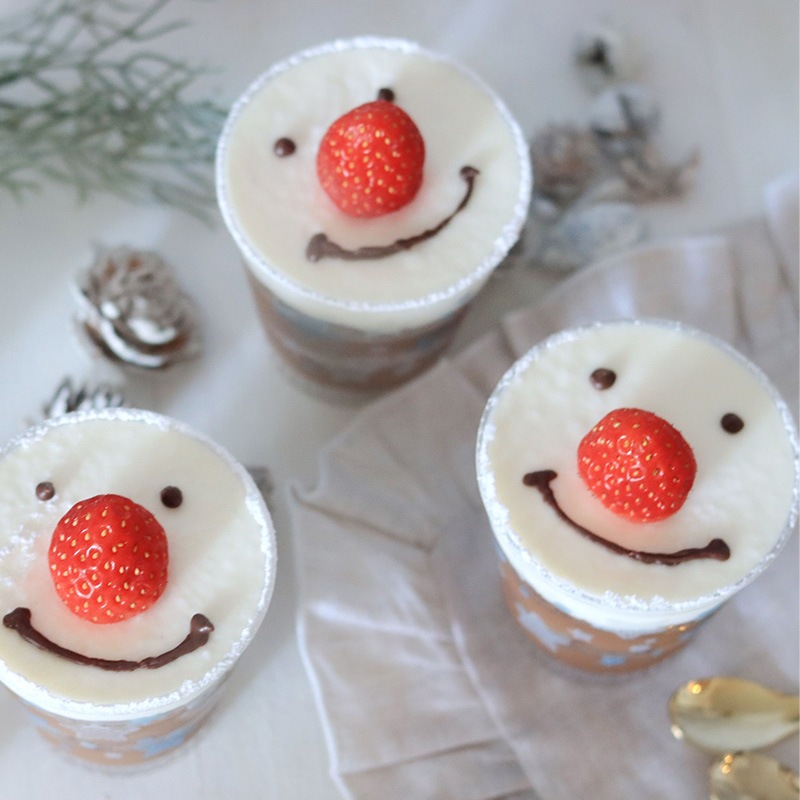 デザートカップ IK71φ160 ルチア 星PS（25個入） | 丸形カップ | 伊藤