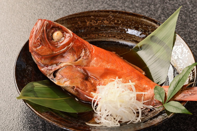 金目鯛の姿煮 １尾 お歳暮や伊豆 伊東の美味しい干物を通販 山六ひもの店