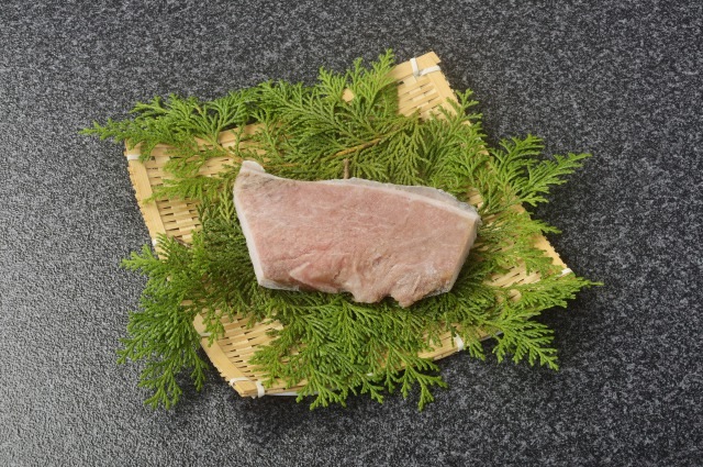 【限定】マグロの塩干（トロ/ハラモ）