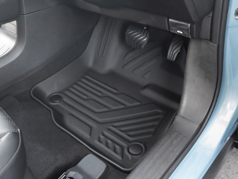 新型キックス P16型 フロアマット 3P ラバータイプ ブラック｜日産 ニッサン NISSAN KICKS P16 2026年フルモデルチェンジ 専用 保護 パーツ 防水 フロント リア セット アクセサリー 内装 社外 立体 3Dマット フルカバー ウェザーマット レジャー 水洗い【予約販売/10月30日頃入荷予定】
