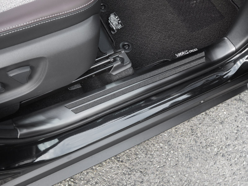 ������ꥹ������ �����ɥ��ƥå� ��¦�����åեץ졼�� ���ߤᥴ���դ� 4P �֥�å��إ��饤��åȥ西 TOYOTA YARIS CROSS �������� ���� �ѡ��� �ɥ쥹���å� ���������꡼ �ҳ��ʡ�ͽ������/3��20��������ͽ���