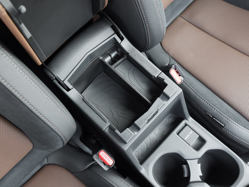 新型フォレスター SL系 コンソールトレイ 1P ゴムマット2枚付き ブラック｜SUBARU スバル FORESTER 専用 コンソールボックス トレイ 車内収納ボックス マット付き アクセサリー オプション 内装 社外 収納 小物入れ 保護 傷防止 キズ隠し