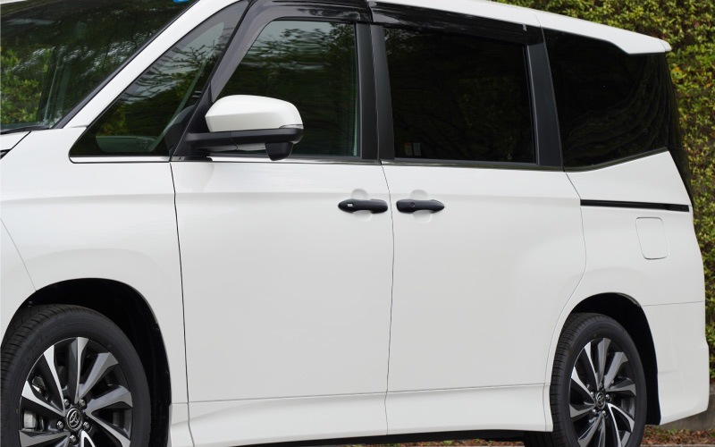 �������������� �Υ� 90�� �ɥ��ϥ�ɥ륫�С������˥å��� �ե���ȡ��ꥢ���å� 4P �ޥåȥ֥�å��åȥ西 TOYOTA VOXY NOAH 90 95 ���� ���� ������ �ɥ��Υ� �������� �ѡ��� �ɥ쥹���å� ���������꡼ �ҳ��� ���ץ����