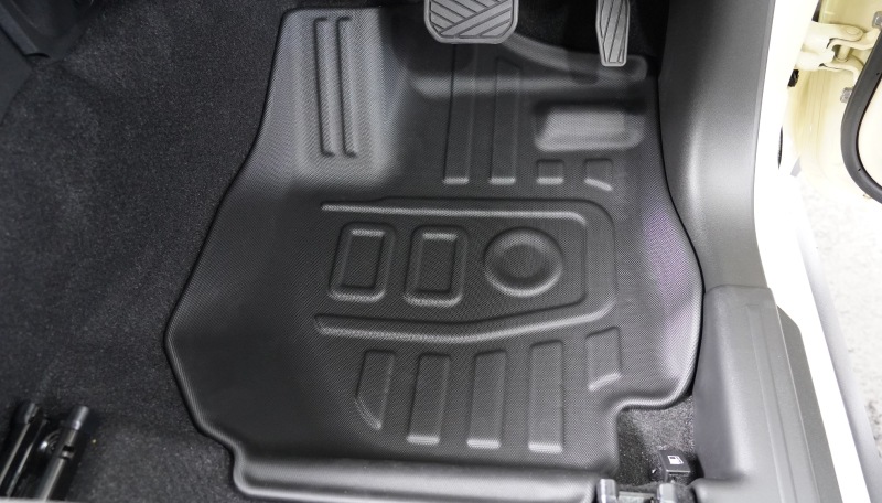 【セット割】ジムニーノマド JC74W AT車専用 フロアマット ＆ ラゲッジマット ラバータイプ 6P ラバータイプ ブラック｜スズキ SUZUKI JIMNY JC74 NOMADE 専用  防水 フロント リア セット アクセサリー 保護 パーツ 内装 インテリア 傷防止 社外 ウェザーマット オールウェザー スノー レジャー 水洗い