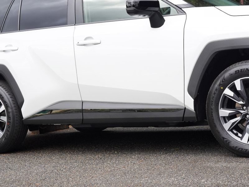 新型RAV4 60系 サイドガーニッシュ 4P ブラック鏡面仕上げ｜トヨタ TOYOTA ラブフォー AXAN64 専用 プラグインハイブリッド PHEV 対応 カスタム パーツ アクセサリー サイドリップ サイドサイドスカート スポイラー 社外【予約販売/5月30日頃入荷予定】