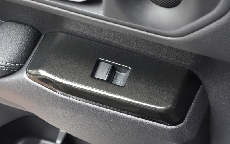 �ڥ����ȥ�å��ʡۿ������ɥ��롼���� ��󥯥�250  ������ɥ������å��ѥͥ� �ե���ȡ��ꥢ���å� 4P �֥�å��ѡ���åȥ西 ��󥯥� TOYOTA LANDCRUISER 250�� ���� �������� �ѡ��� �ɥ쥹���å� ���������꡼ ���ץ���� ����ƥꥢ �ѥͥ� �����å� ���� �������� �ҳ�