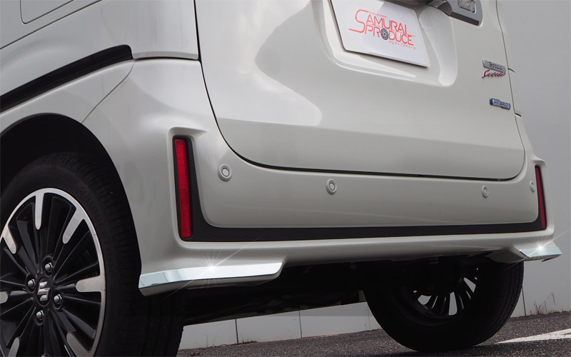 スペーシアカスタム リアリップ ガーニッシュ 2P｜スズキ SUZUKI SPACIA CUSTOM MK53S スペーシア アクセサリー 社外品 外装 エアロ 専用 パーツ カスタム ドレスアップ ガーニッシュ バンパー メッキ アクセサリー 社外品 オプション