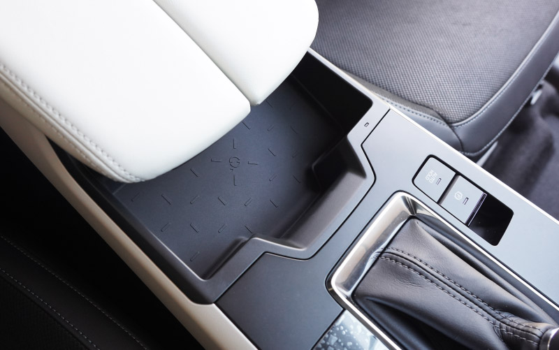 新型CX-5 KM系 ワイヤレス充電トレイ用マット ゴムタイプ 1P ブラック 防水 CX5 2026年 フルモデルチェンジ 専用｜MAZDA CX5 2026FMC KMYSDP 専用 置くだけ ワイヤレス充電 滑り止め マット スマホ 保護 アクセサリー カバー 傷防止 オプション 社外【メール便対象/代引き・配達日時指定不可】【予約販売/8月20日頃入荷予定】