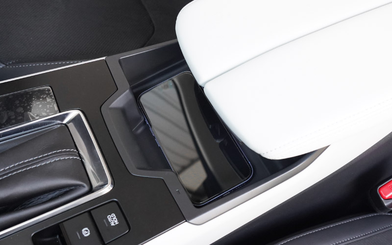 新型CX-5 KM系 ワイヤレス充電トレイ用マット ゴムタイプ 1P ブラック 防水 CX5 2026年 フルモデルチェンジ 専用｜MAZDA CX5 2026FMC KMYSDP 専用 置くだけ ワイヤレス充電 滑り止め マット スマホ 保護 アクセサリー カバー 傷防止 オプション 社外【メール便対象/代引き・配達日時指定不可】【予約販売/8月20日頃入荷予定】