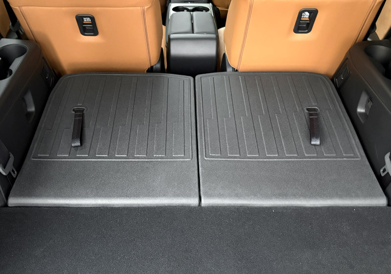 CX-80 KL系 ラゲッジマット 3列目シート専用 ラバータイプ 2P ブラック 2026年MC後 対応 ｜マツダ MAZDA 新型 CX80 専用 内装 カスタム パーツ ドレスアップ アクセサリー オプション 内装 カー用品 社外 トランク ラゲージ 荷室 フロアマット 防水 保護 傷防止 キズ隠し