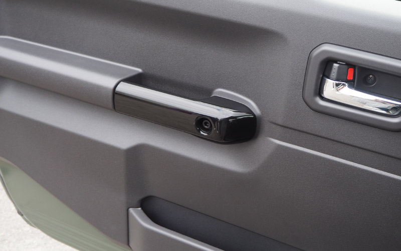 ジムニーノマド JC74W 内側ハンドルカバー 4P ピアノブラック｜スズキ SUZUKI JIMNY NOMADE JC74 専用 カスタム パーツ ドレスアップ アクセサリー 社外品 オプション エアロ