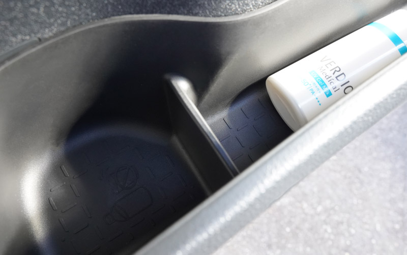 新型RAV4 60系 ボトルホルダー インナードア サイドドアポケット 下段 4P ブラック ラバータイプ ｜トヨタ TOYOTA ラヴフォー AXAN64 プラグインハイブリッド PHEV 対応 防水 水洗い アクセサリー 内装 インナー ドア カップ ホルダー ポケット トレイ カバー 保護 便利グッズ マット 社外【予約販売/6月10日頃入荷予定】