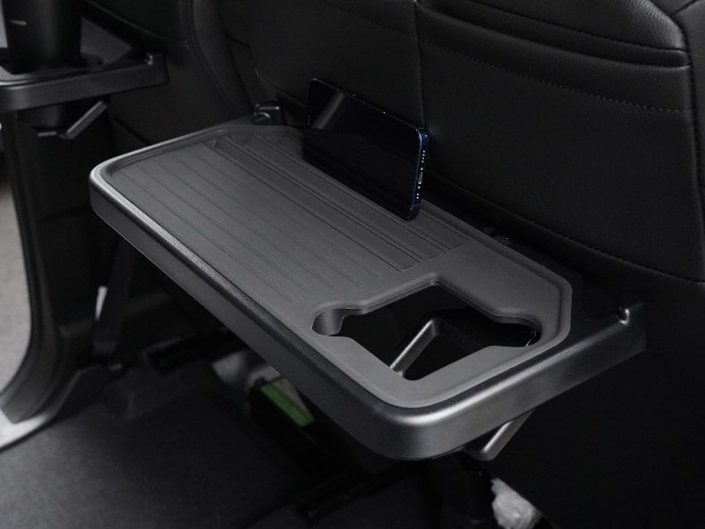 新型クロスビー MND1S HYBRID MZ 専用 パーソナルテーブルマット 2枚セット 防水 ブラック｜SUZUKI スズキ SPACIA XBEE 2025年～ 専用 内装 保護 パーツ アクセサリー オプション インテリア シートバック マット テーブル 社外