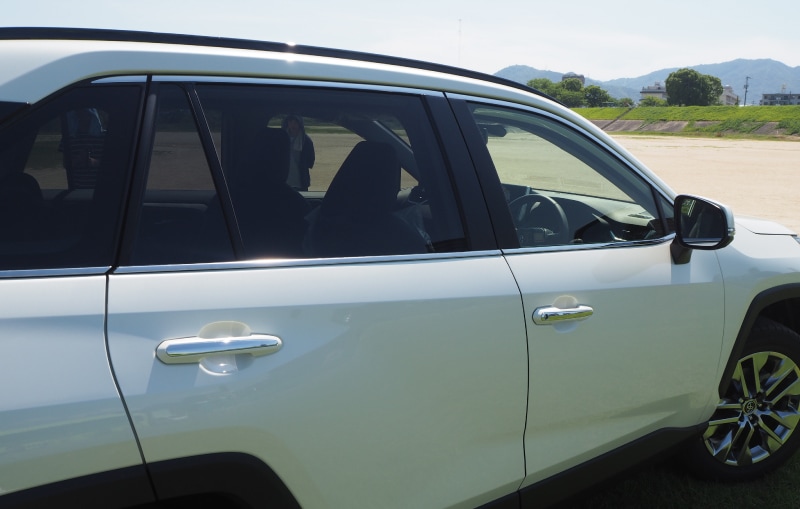 RAV4 50系 RAV4 PHV ウィンドウトリム 鏡面仕上げ 6P｜トヨタ TOYOTA ラブ４ MXAA54 AXAH54 AXAH52 MXAA52 50系 カスタム カスタム 専用 パーツ ドレスアップ アクセサリー 社外品 専用 パーツ ウェザーモール オプション エアロ