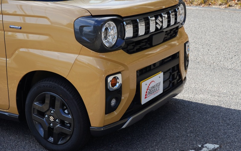 【アウトレット品】新型スペーシアギア MK54S MK94S フレアワゴンタフスタイル MM54S MM94S ポジションランプガーニッシュ 2P メッキ仕上げ｜SUZUKI スズキ SPACIA GEAR マツダ MAZDA FLAIR WAGON TOUGH STYLE 専用 フロント カスタム パーツ ドレスアップ アクセサリー オプション カー用品 社外 カバー