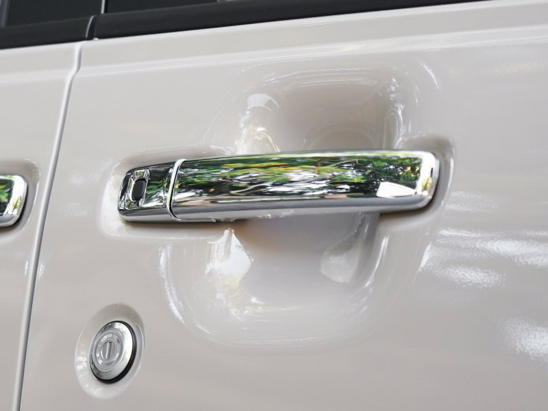 【アウトレット品】三菱 デリカミニ/ekスペース 日産 ルークス 共通 アウタードアハンドルカバー ガーニッシュ 8P メッキ仕上げ 2025年フルモデルチェンジ後対応｜MITSUBISHI DELICA MINI NISSAN ROOX 専用 外装 サイド カスタム パーツ