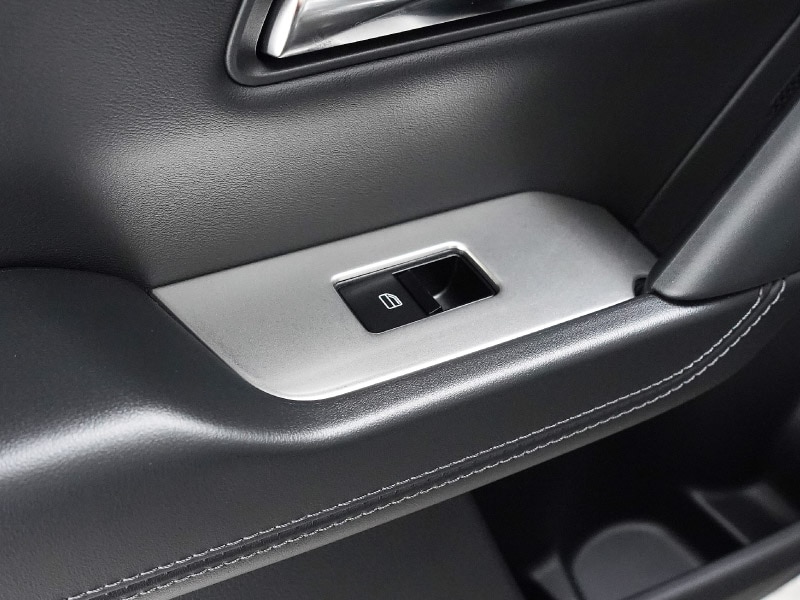 【販売準備中】新型CX-5 KM系 ウィンドウスイッチパネル 4P フロント・リアセット 選べる2カラー サテンシルバー ブラックヘアライン 2026年 フルモデルチェンジ専用 ｜MAZDA CX5 2026FMC KMYSDP 専用 アクセサリー 内装 サイドドア パーツ インテリア スイッチ カバー 社外 保護