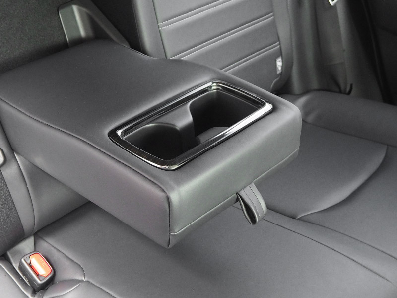 新型RAV4 60系 RAV4 50系 RAV4 PHV リヤカップホルダーカバー 1P 選べる2カラー サテンシルバー/艶有ブラックヘアライン｜トヨタ TOYOTA ラブ４ 50系 カスタム 専用 パーツ インテリア パネル ドレスアップ アクセサリー 社外品