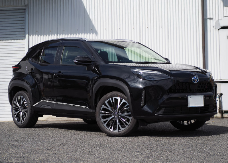 新型ヤリスクロス サイドガーニッシュ 鏡面仕上げ 4P｜トヨタ TOYOTA YARIS CROSS サイド カスタム 専用 パーツ ドレスアップ アクセサリー 社外品 オプション エアロ【予約販売/5月20日頃入荷予定】