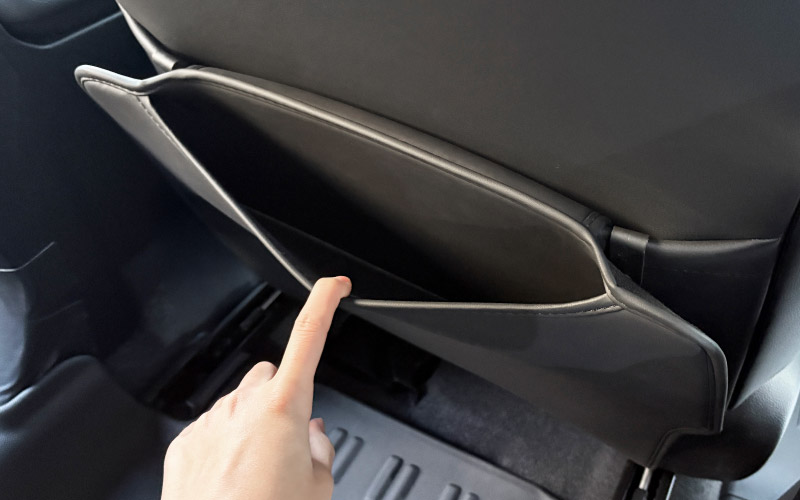 新型RAV4 60系 シートバックキックマット 運転席 助手席 2P ブラック｜トヨタ TOYOTA ラブフォー AXAN64 専用 プラグインハイブリッド PHEV 対応 カスタム パーツ ドレスアップ アクセサリー 内装 社外 保護 シート カバー マット プロテクター キックガード 傷防止 汚れ防止【予約販売/5月20日頃入荷予定】