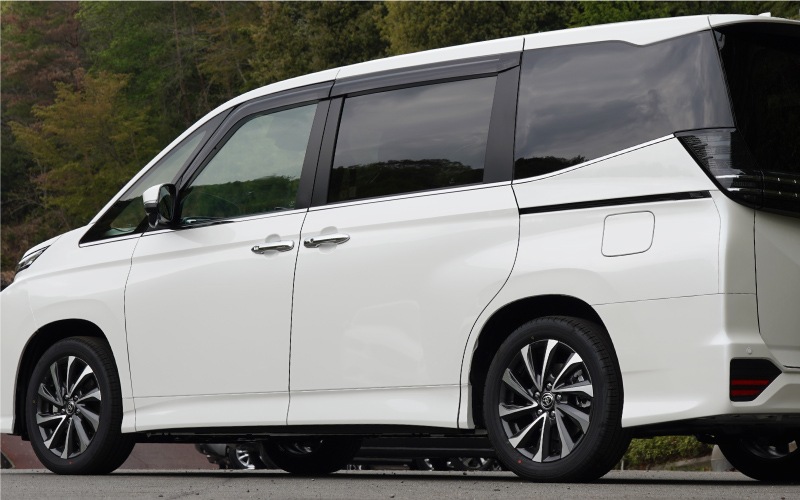 �ڥ����ȥ�å��ʡۿ������������� �Υ� 90�� �ɥ��ϥ�ɥ륫�С������˥å��� �ե���ȡ��ꥢ���å� 4P ��å��ž夲�åȥ西 TOYOTA VOXY NOAH 90 95 ���� ���� ������ �ɥ��Υ� �������� �ѡ��� �ɥ쥹���å� ���������꡼ �ҳ��� ������ ���ץ����