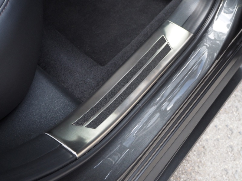 CX-30 ��¦�����åեץ졼�� ���ߤ��դ� ���٤�2���顼 ����С�/�֥�å� 4P�åޥĥ� MAZDA CX30 DM8P DMEP �������� �ɥ쥹���å� ���������꡼ �ҳ��� ���� �ѡ��� ������ ���� �����ɥ��ƥå� �����ɥ������ȡ�ͽ������/�֥�å�:12��20��������ͽ���