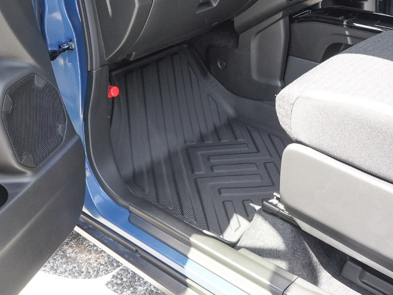 新型クロスビー MND1S HYBRID MZ 専用 フロアマット 3P ラバータイプ ブラック｜スズキ SUZUKI XBEE 2025年 専用 保護 パーツ 防水 フロント リア セット アクセサリー 内装 社外 立体 3Dマット ウェザーマット オールウェザー レジャー 水洗い【予約販売/8月10日頃入荷予定】