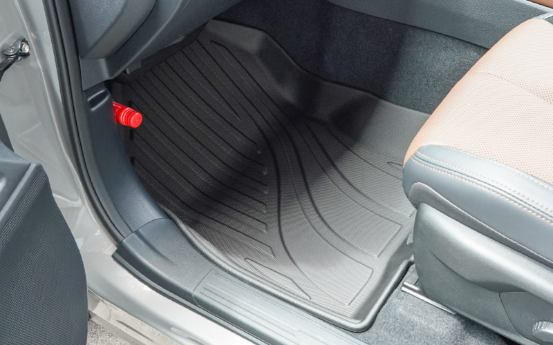 新型フォレスター SL系 フロアマット 3P ラバータイプ ブラック｜SUBARU スバル FORESTER 専用 保護 パーツ 防水 フロント リア セット アクセサリー 内装 インテリア 傷防止 社外 3D ウェザーマット オールウェザー スノー レジャー 水洗い