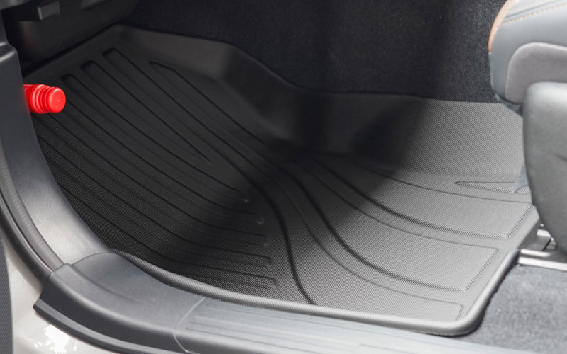 新型フォレスター SL系 フロアマット 3P ラバータイプ ブラック｜SUBARU スバル FORESTER 専用 保護 パーツ 防水 フロント リア セット アクセサリー 内装 インテリア 傷防止 社外 3D ウェザーマット オールウェザー スノー レジャー 水洗い