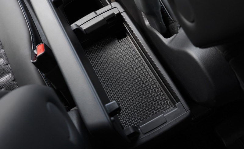 【アウトレット品】新型ヴォクシー ノア 90系 コンソールトレイ 1P ゴムマットタイプ/｜トヨタ TOYOTA VOXY NOAH 90 95 専用 内装 カスタム パーツ インテリア パネル テーブル ドレスアップ アクセサリー 社外品 オプション