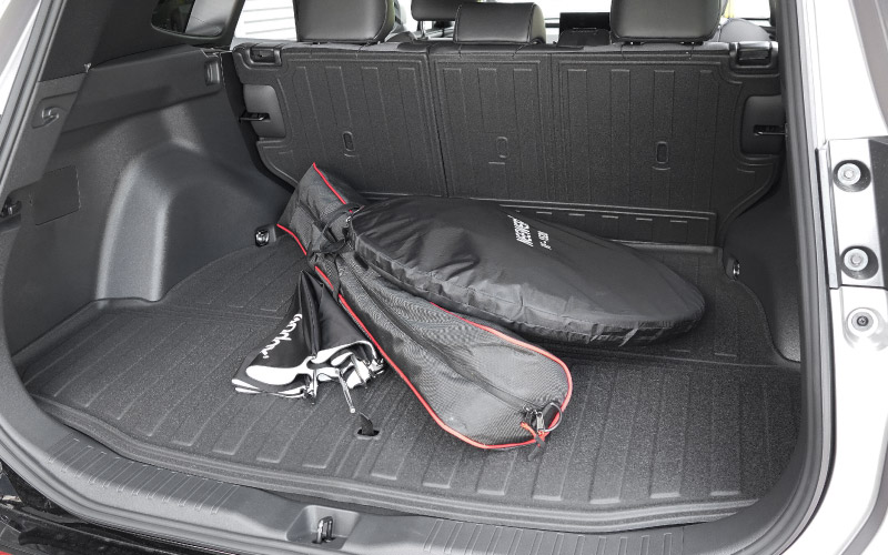 新型RAV4 60系 PHEV専用 ラゲッジマット カーゴトレイマット 5P ラバータイプ ブラック セカンドシート背面｜トヨタ TOYOTA ラブフォー AXAN64 プラグインハイブリッド Z GR SPORT 専用 防水 立体 3Dマット フロアマット トランクマット ラゲージ チャイルドシート【予約販売/10月30日頃入荷予定】