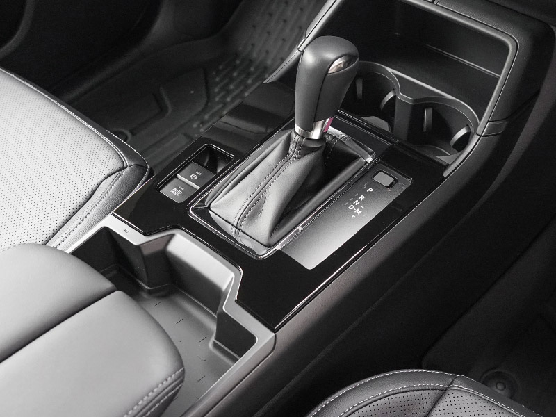 新型CX-5 KM系 シフトベースパネル 1P ピアノブラック 2026年 フルモデルチェンジ専用 ｜MAZDA CX5 2026FMC KMYSDP 専用 インテリア パーツ フロント シフトパネル ドリンクホルダー センターコンソール インパネ シフト周り アクセサリー 内装 コップ トレイ カバー 保護 社外【予約販売/10月10日頃入荷予定】
