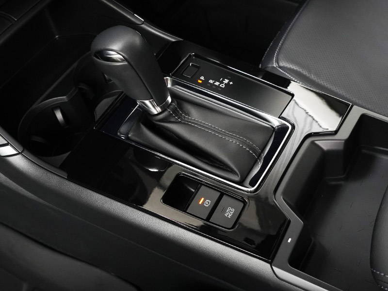 新型CX-5 KM系 シフトベースパネル 1P ピアノブラック 2026年 フルモデルチェンジ専用 ｜MAZDA CX5 2026FMC KMYSDP 専用 インテリア パーツ フロント シフトパネル ドリンクホルダー センターコンソール インパネ シフト周り アクセサリー 内装 コップ トレイ カバー 保護 社外【予約販売/10月10日頃入荷予定】