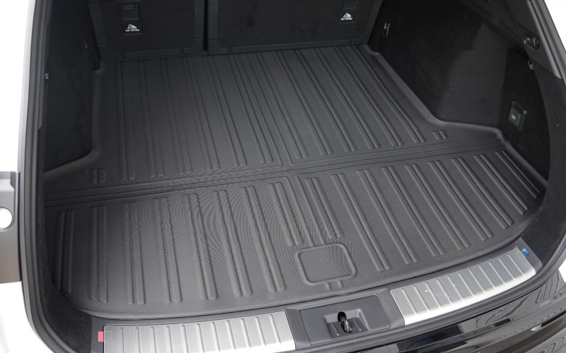 クラウンエステート ラゲッジマット ラバータイプ 1P ブラック｜TOYOTA トヨタ CROWN ESTATE RS Z AZSH39W AZSH38W 専用 カスタム パーツ ドレスアップ アクセサリー オプション 内装 カー用品 社外 トランク ラゲージ スペース 荷室 フロアマット 防水 保護 傷防止 キズ隠し