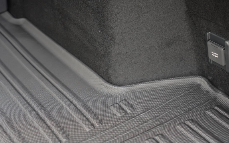 クラウンエステート ラゲッジマット ラバータイプ 1P ブラック｜TOYOTA トヨタ CROWN ESTATE RS Z AZSH39W AZSH38W 専用 カスタム パーツ ドレスアップ アクセサリー オプション 内装 カー用品 社外 トランク ラゲージ スペース 荷室 フロアマット 防水 保護 傷防止 キズ隠し