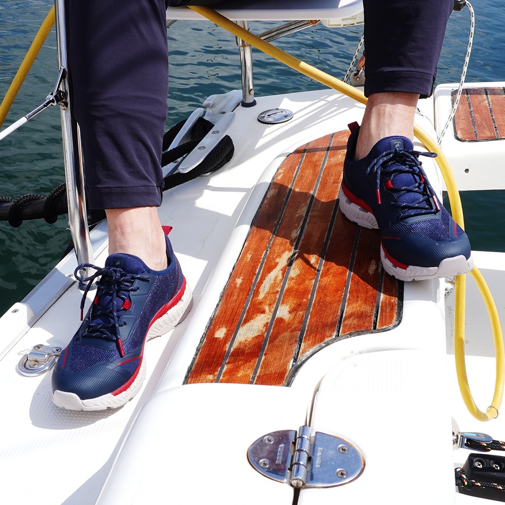 ★Zhik|ザイク　SURGE レースシューズ　ネイビー