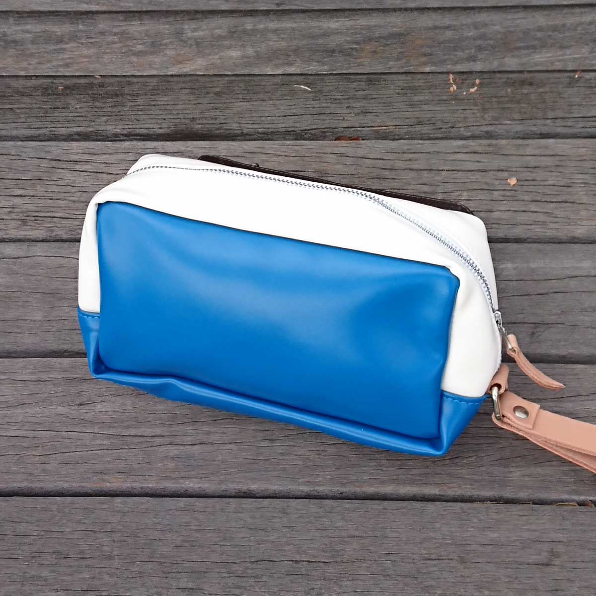 SHIPS BELL|シップスベル コーナーポーチ