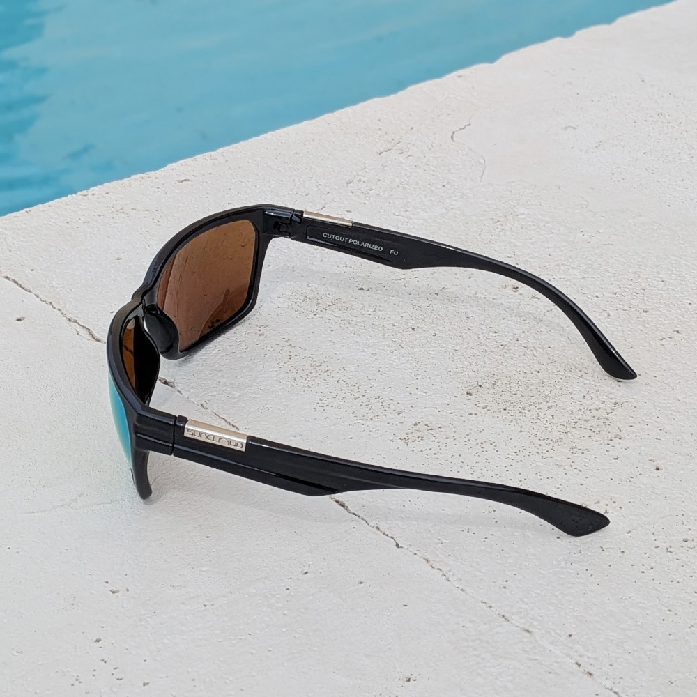 SUNCLOUD|サンクラウド CUTOUT ブラックxグリーンミラー