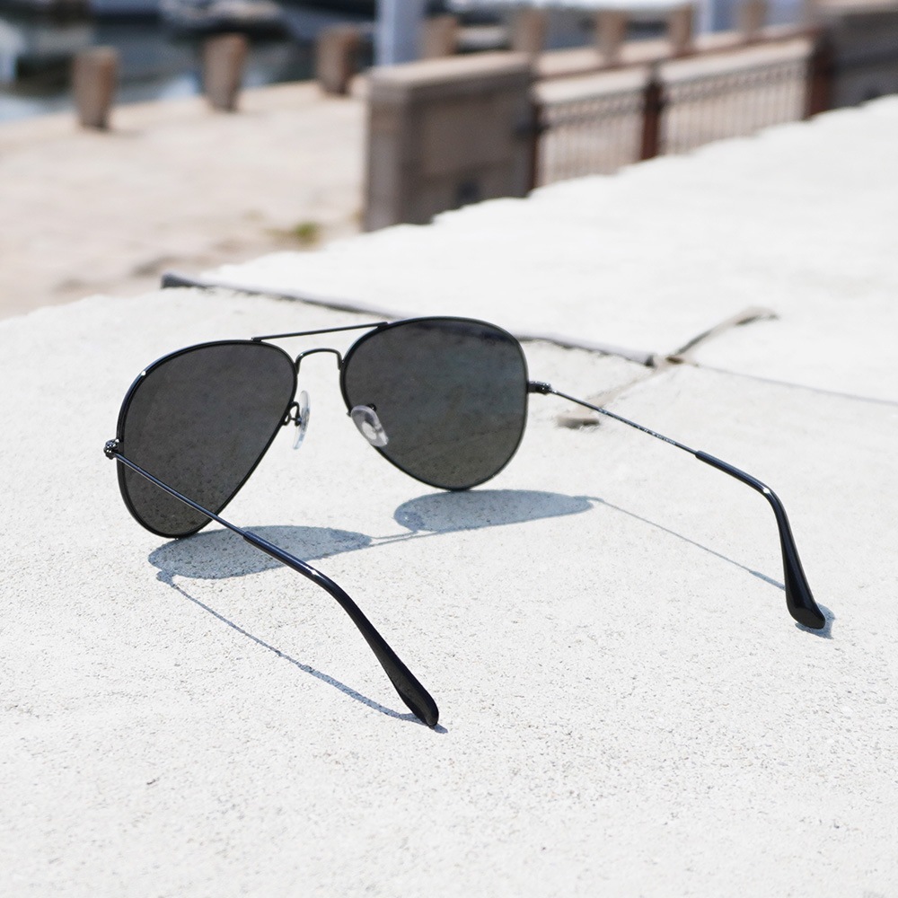 Ray-Ban P アビエーターサングラス ブラック Ray-Ban アビエーター サングラス | ブラック | FARFETCH JP