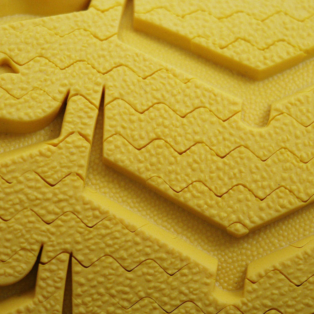 ★KEEN|キーン ニューポートH2 BLACK