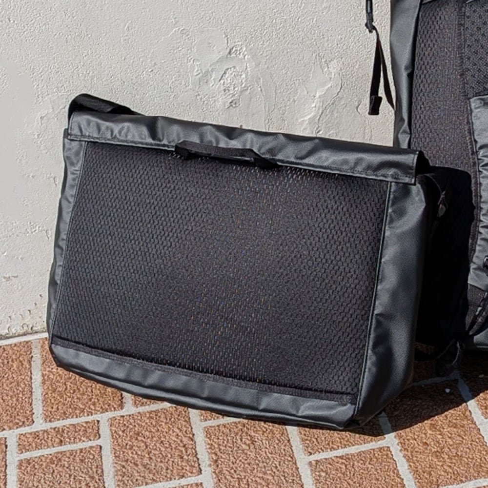 HELLY HANSEN|ヘリーハンセン チャートショルダーバッグ