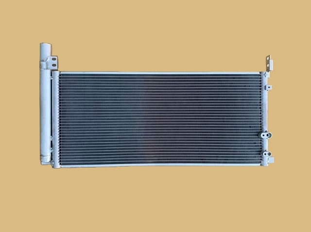 クラウン　コンデンサー　AZSH20　AZSH21　GWS224　884A0-30020　447780-7280　O-リング2個付き　社外新品