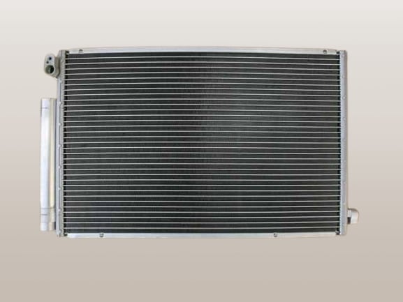 ファンカーゴ コンデンサー NCP21 88460-52050 Oﾘﾝｸﾞ付 社外新品