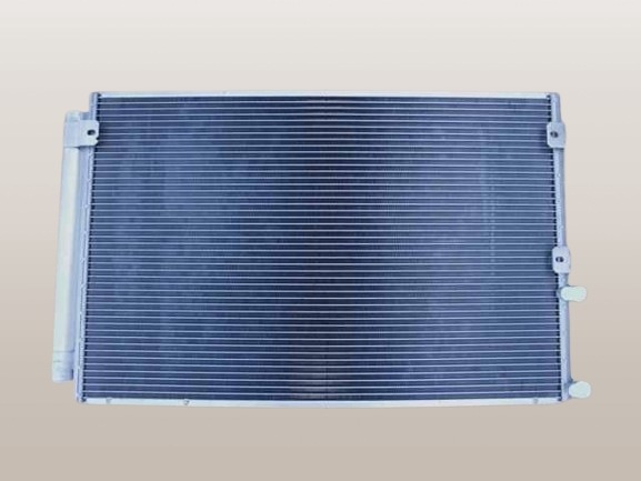 クラウンマジェスタ　コンデンサー　UZS175　88460-30820　O-ﾘﾝｸﾞ2個付　社外新品